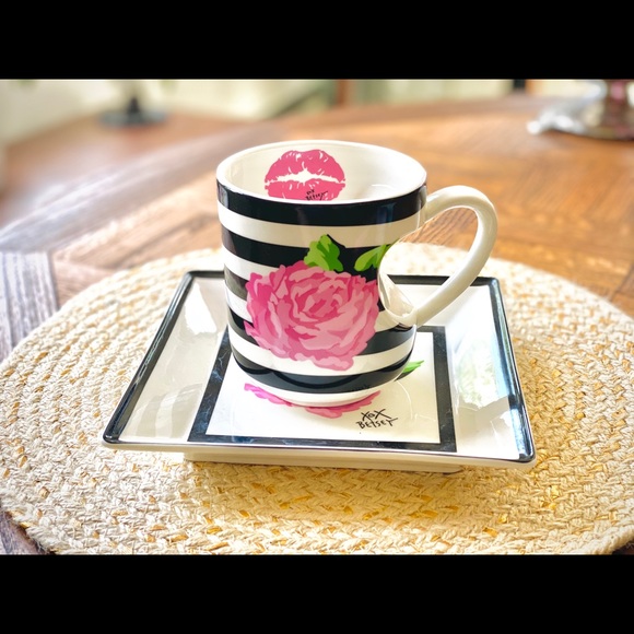 Betsey Johnson mug and saucer - Picture 11 of 11